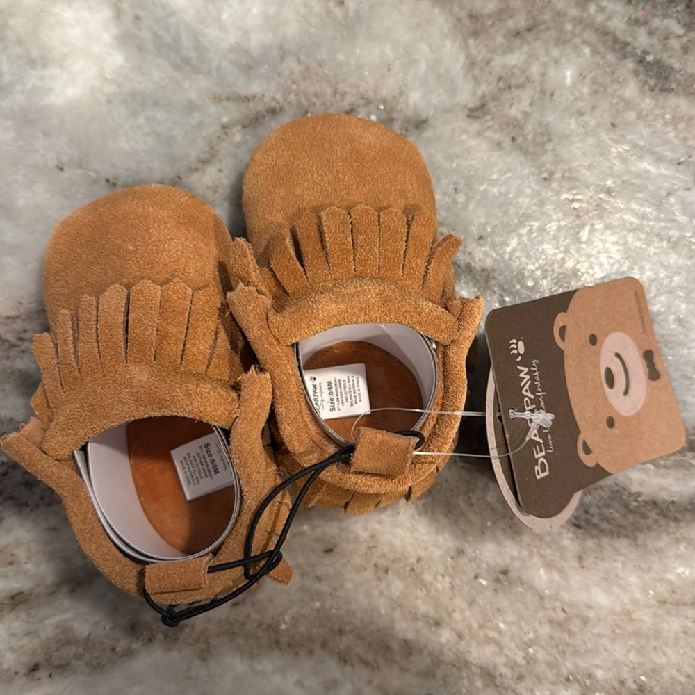 NWT Bearpaw Baby Slippers 0-6 Months Leather Suede Moccasins Slip On Fringe